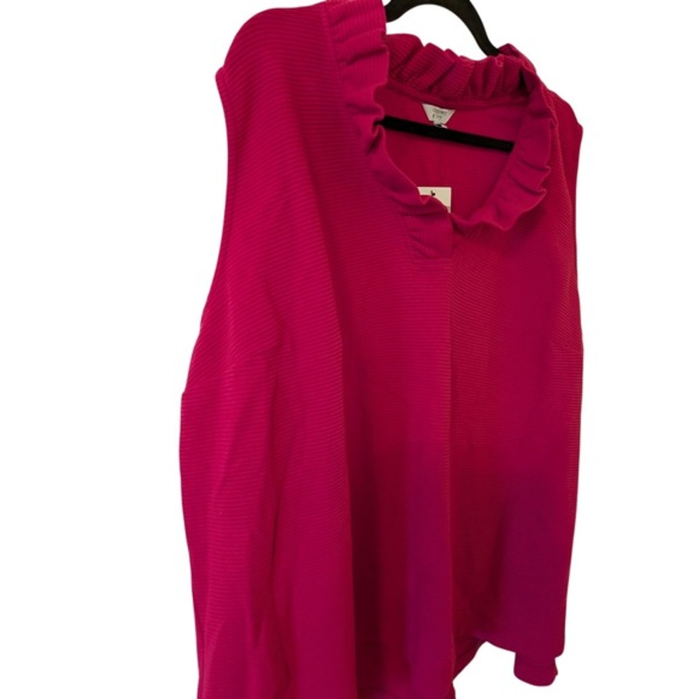 Crown & Ivy Womens 4X Pink Ribbed Ruffle Neck Sleeveless Blouse Plus Size NEW - Picture 3 of 4